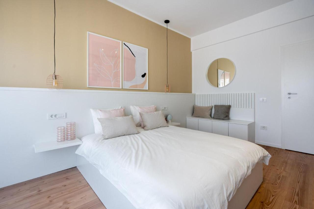 Fabulous Apartament With View In Calea Victoriei Bucureşti Eksteriør bilde
